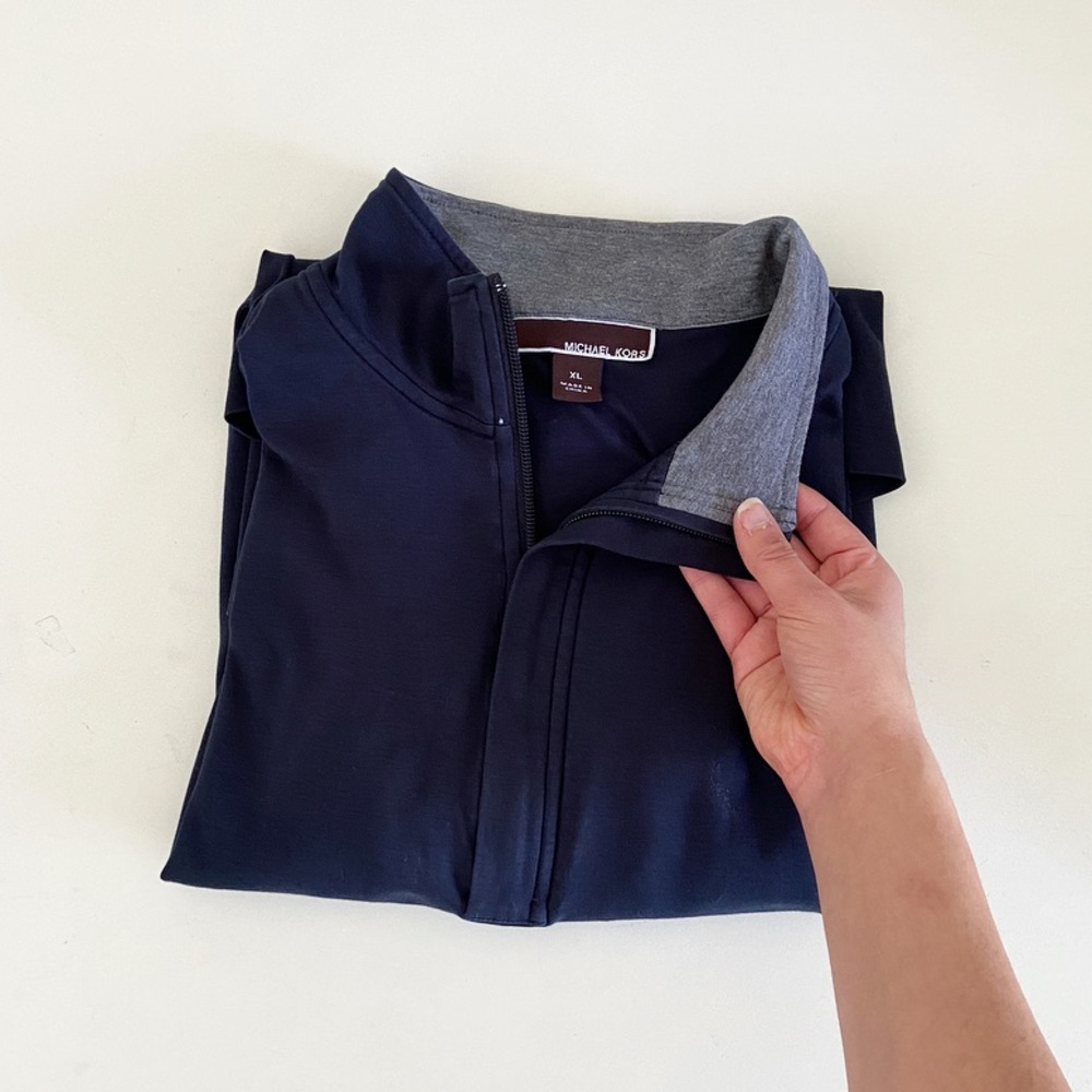 Michael Kors quarter zip navy sweater in XL - Picture 6 of 8